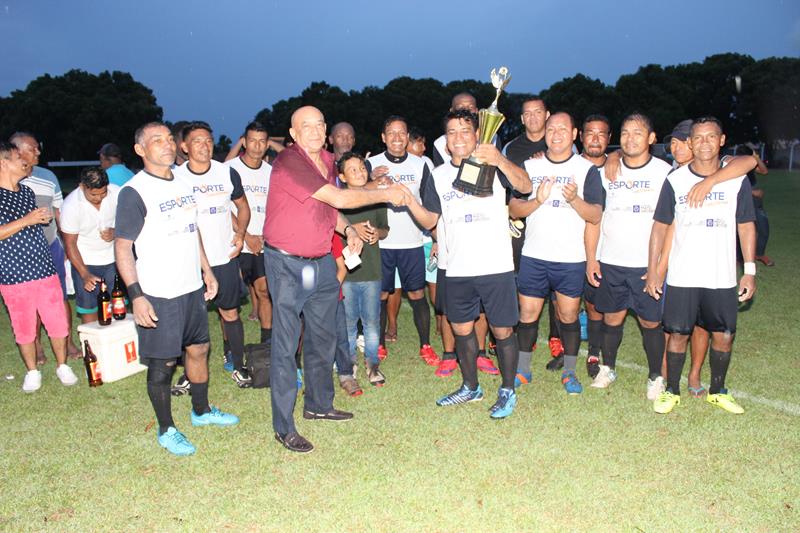 Aldeia Umutina é campeã na categoria veterana no futebol de campo