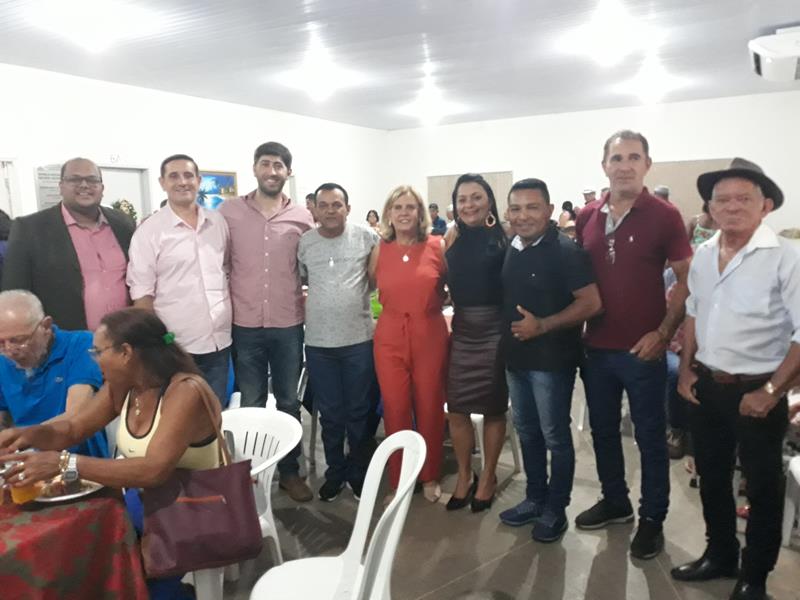 Prefeitura reinaugura Centro de Convivência Para Idosos