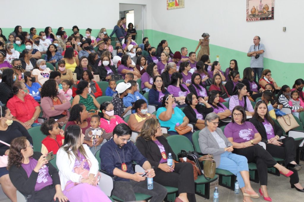 Campanha Agosto Lilás promove palestra sobre a Violência Contra a Mulher